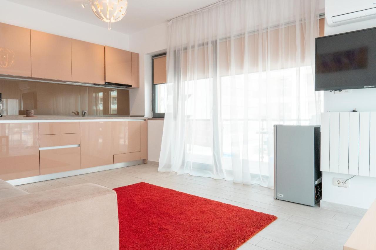 Bright Apartments Mamaia Nord Eksteriør billede