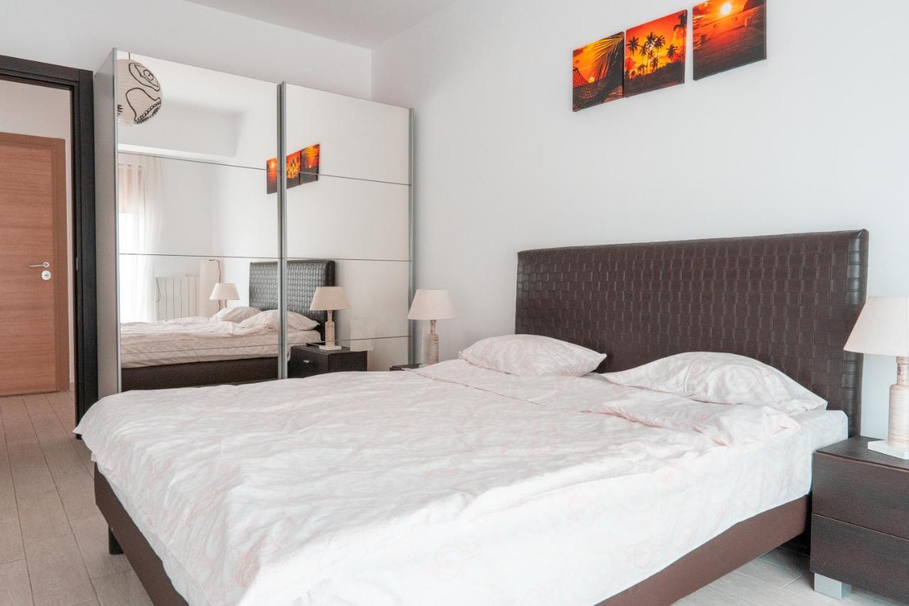 Bright Apartments Mamaia Nord Eksteriør billede